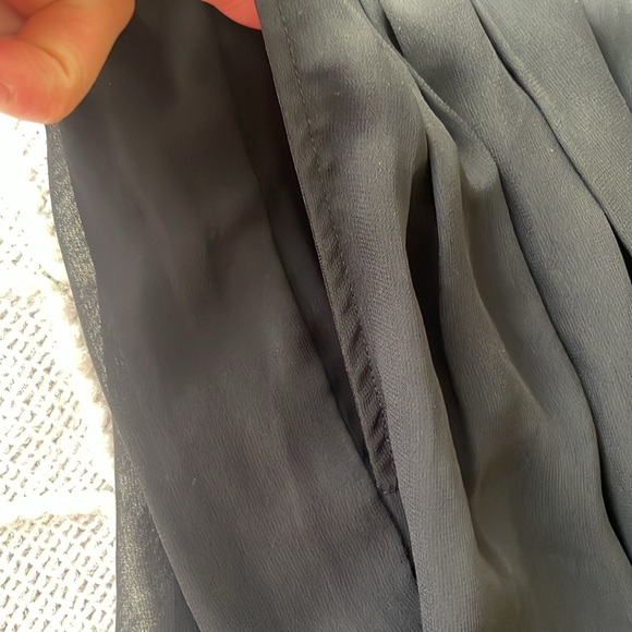 Chiffon dress pants
With lining - Picture 4 of 6